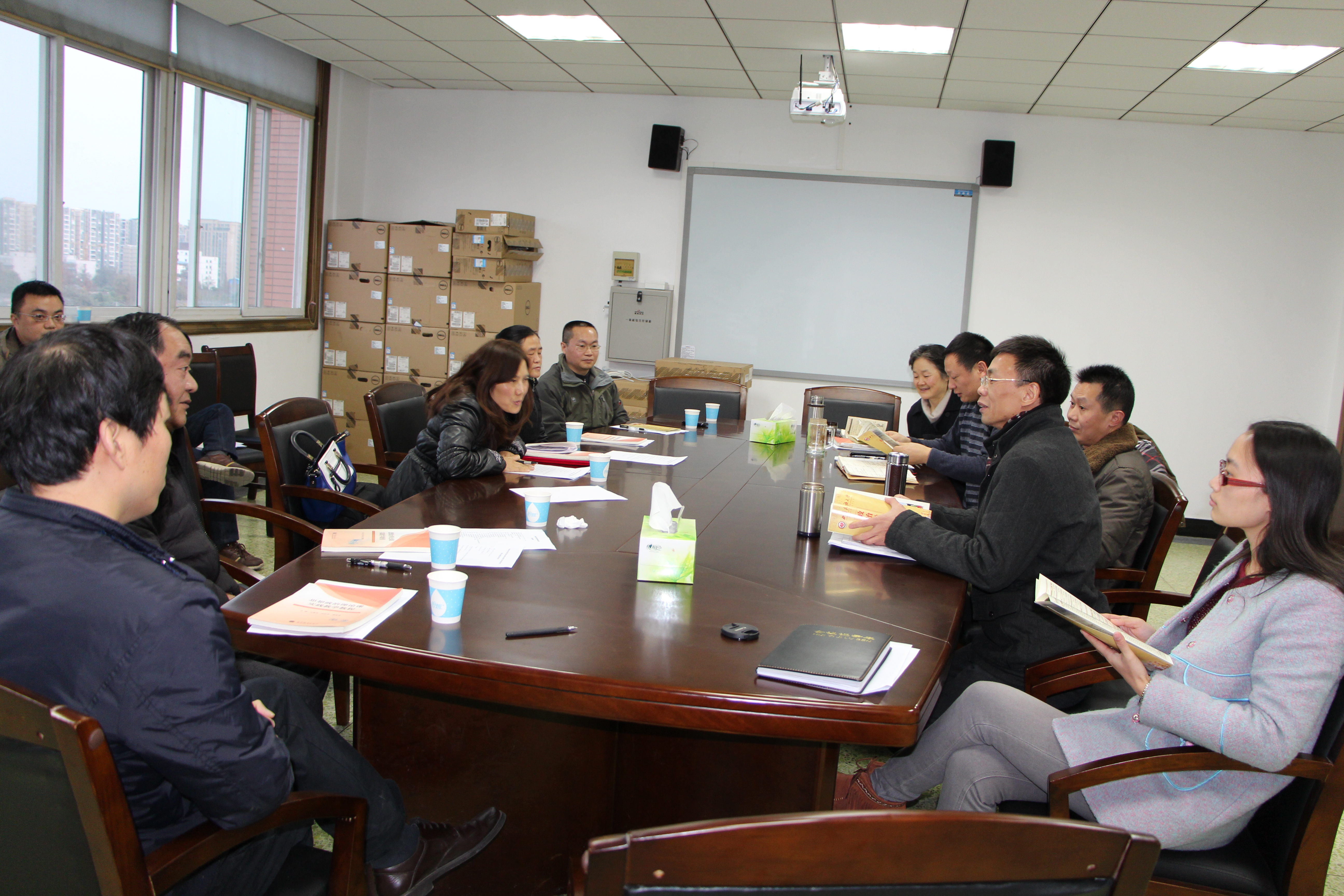 西南民族大学到球友会交流